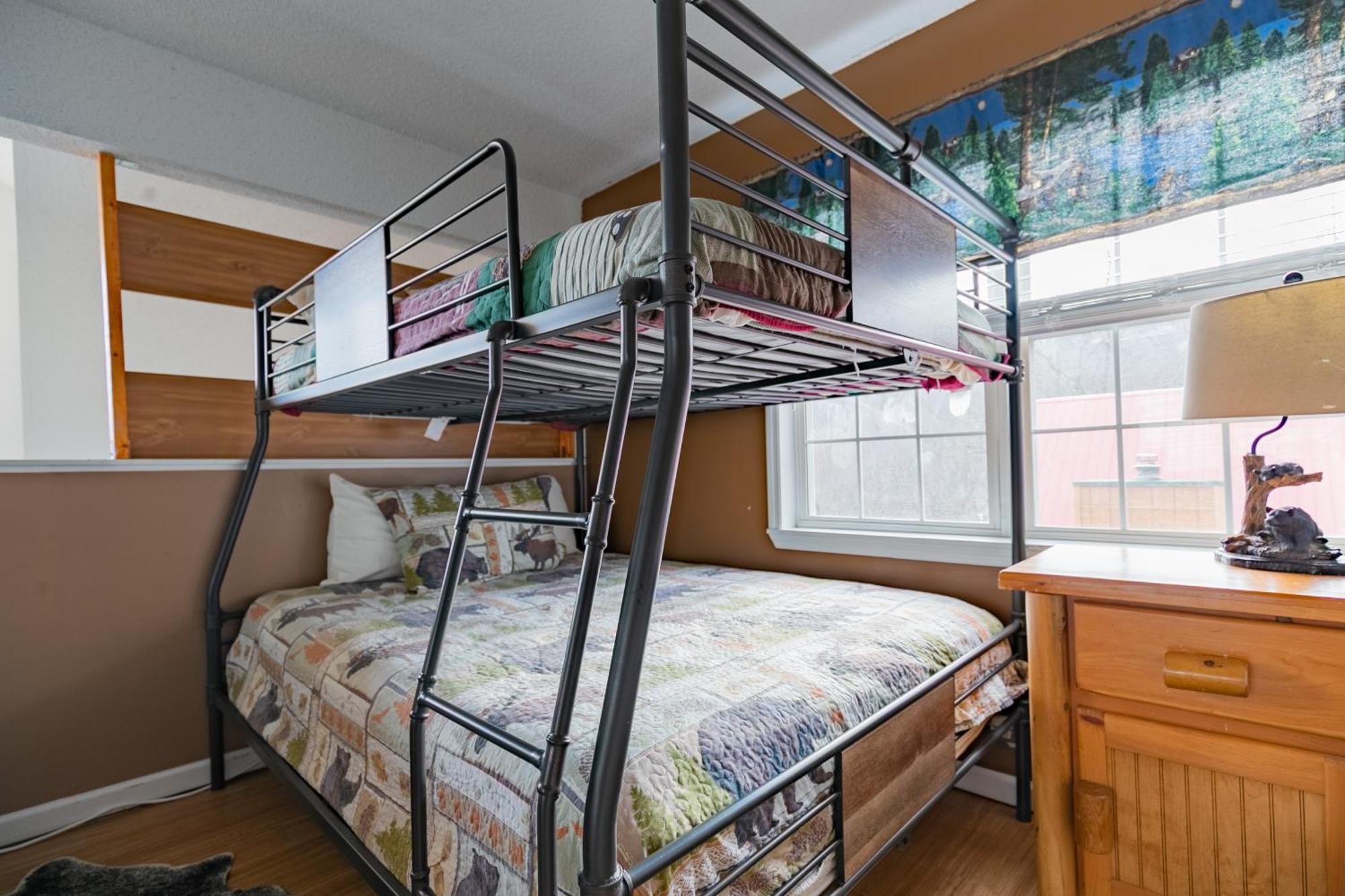 Heavenly View - Bear Themed Cabin, Hottub, Dog-Friendly, Near 蓋特林堡 外观 照片